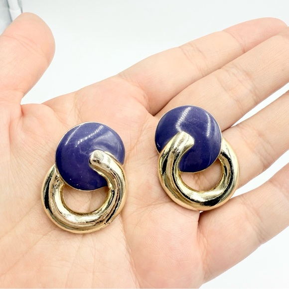 Blue colour Design Studs Clip On Earrings - Picture 7 of 9